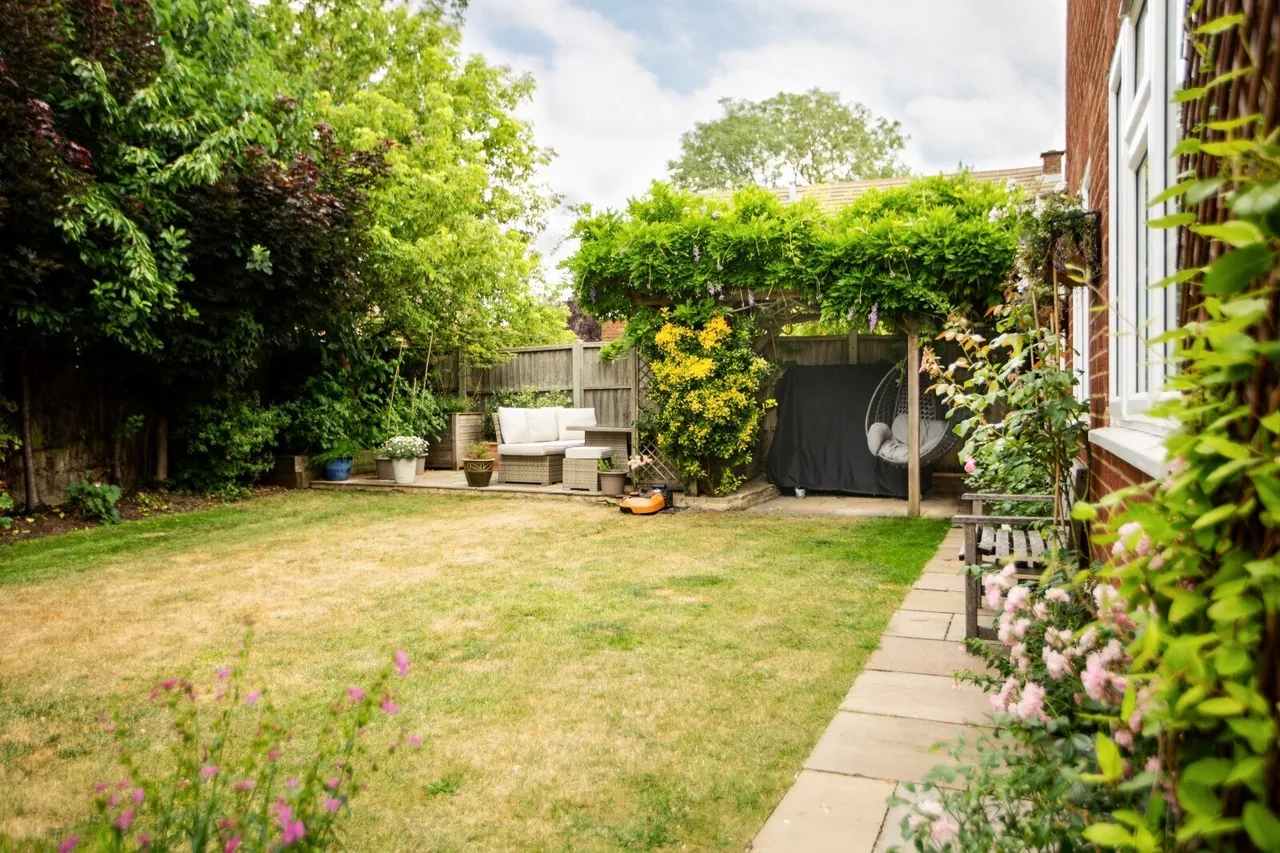 Manor Farm Way, Seer Green, HP9, photo 11