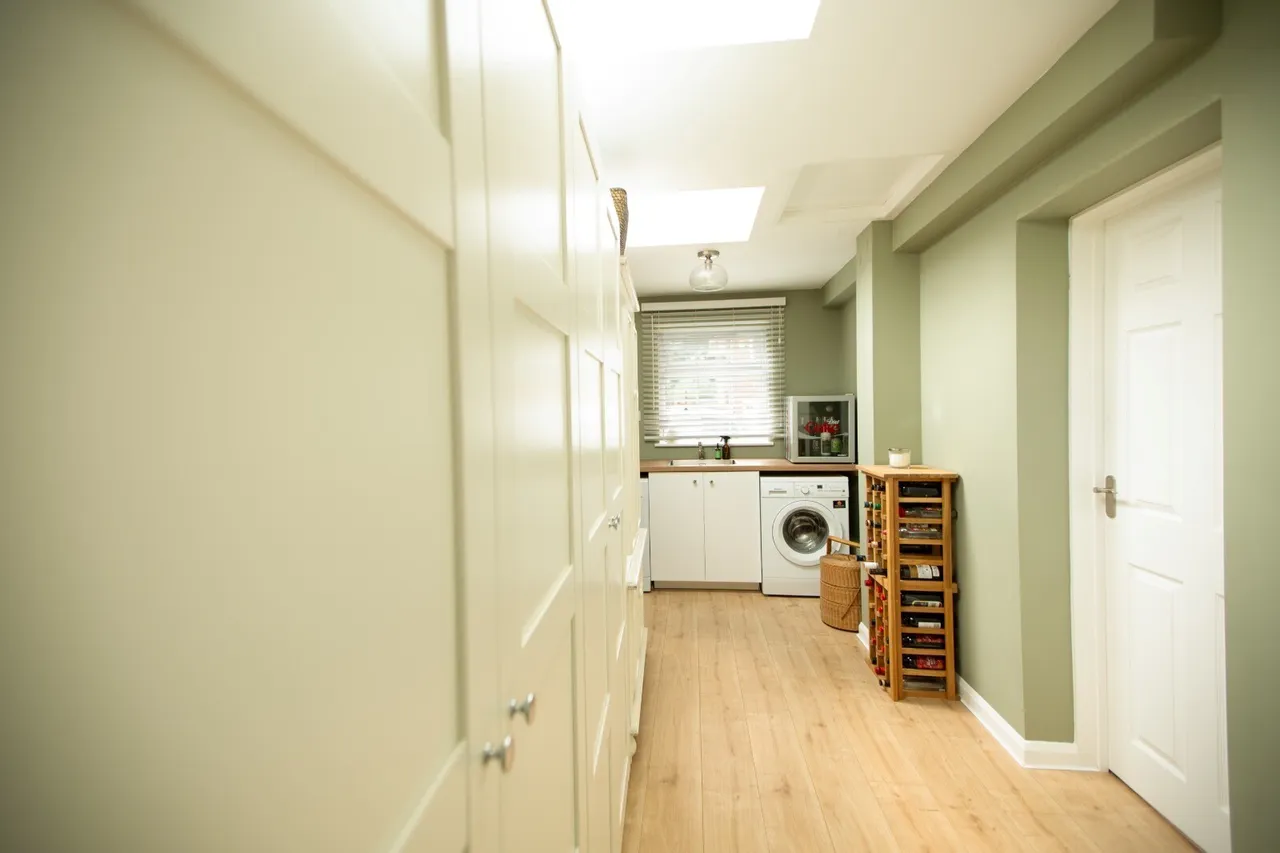 Manor Farm Way, Seer Green, HP9, photo 3