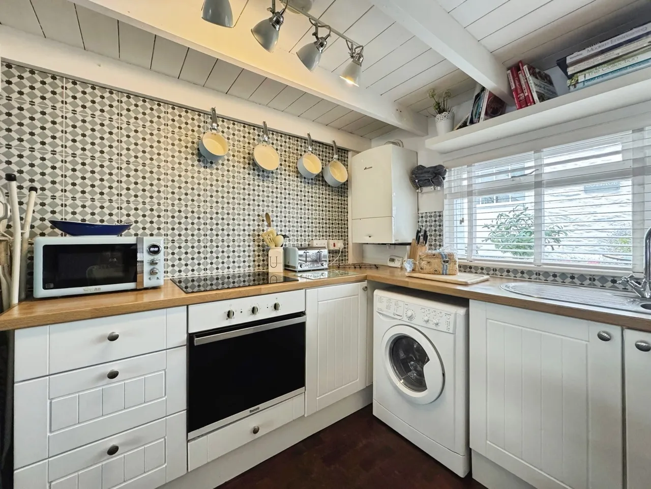 West Looe Hill, Looe, PL13, photo 9