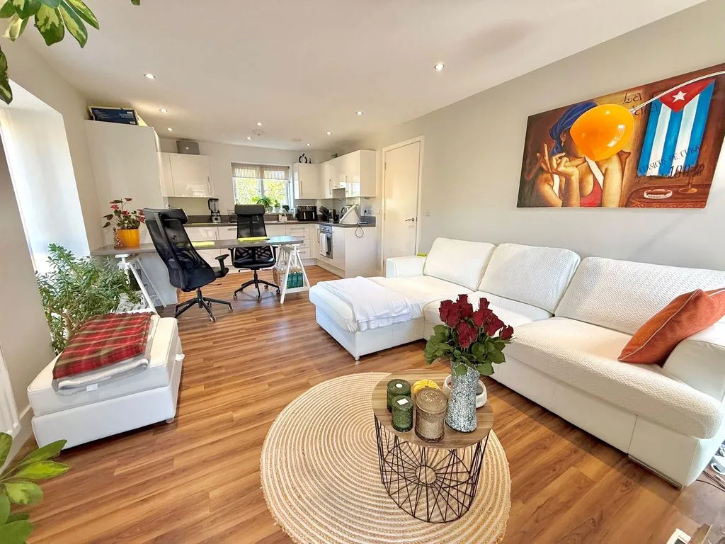Hampton Place, Houghton Regis, LU5, photo 6