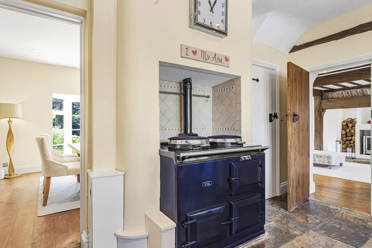 Lea End Lane, Hopwood, B48, photo 19