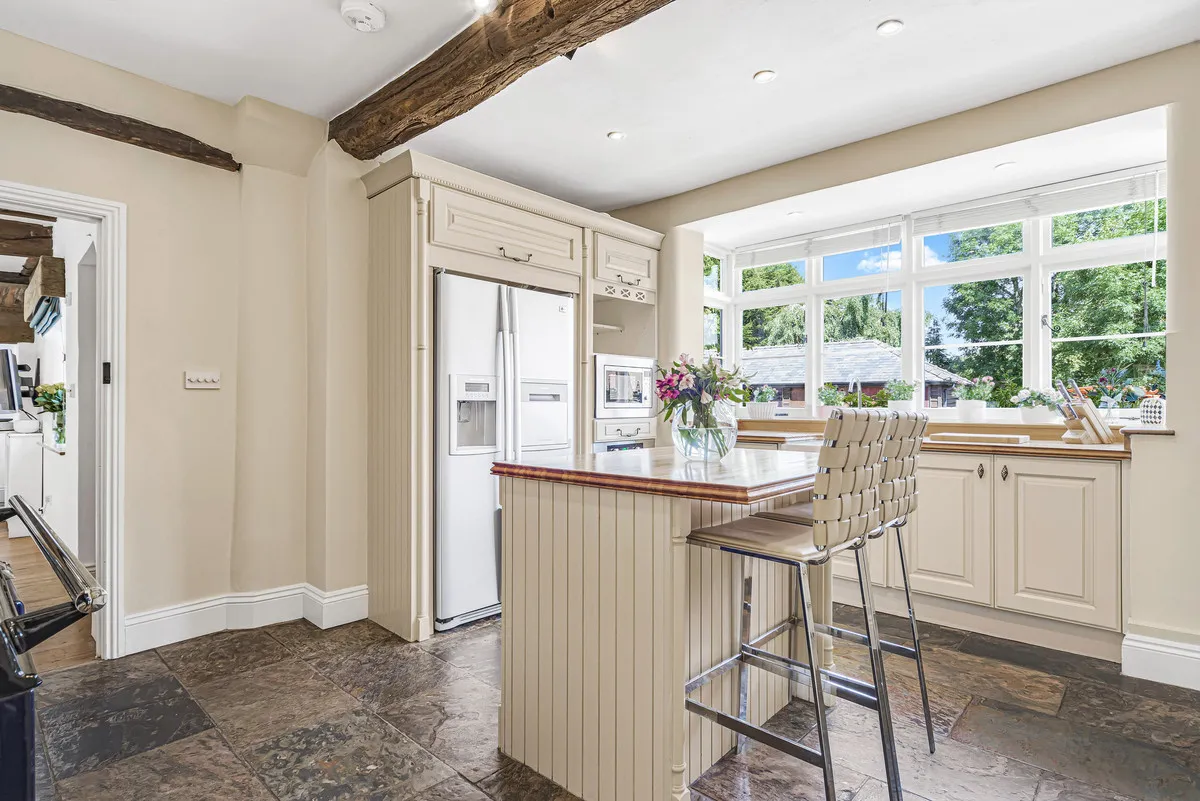 Lea End Lane, Hopwood, B48, photo 17
