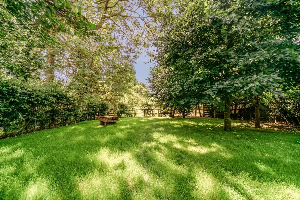 Lea End Lane, Hopwood, B48, photo 43