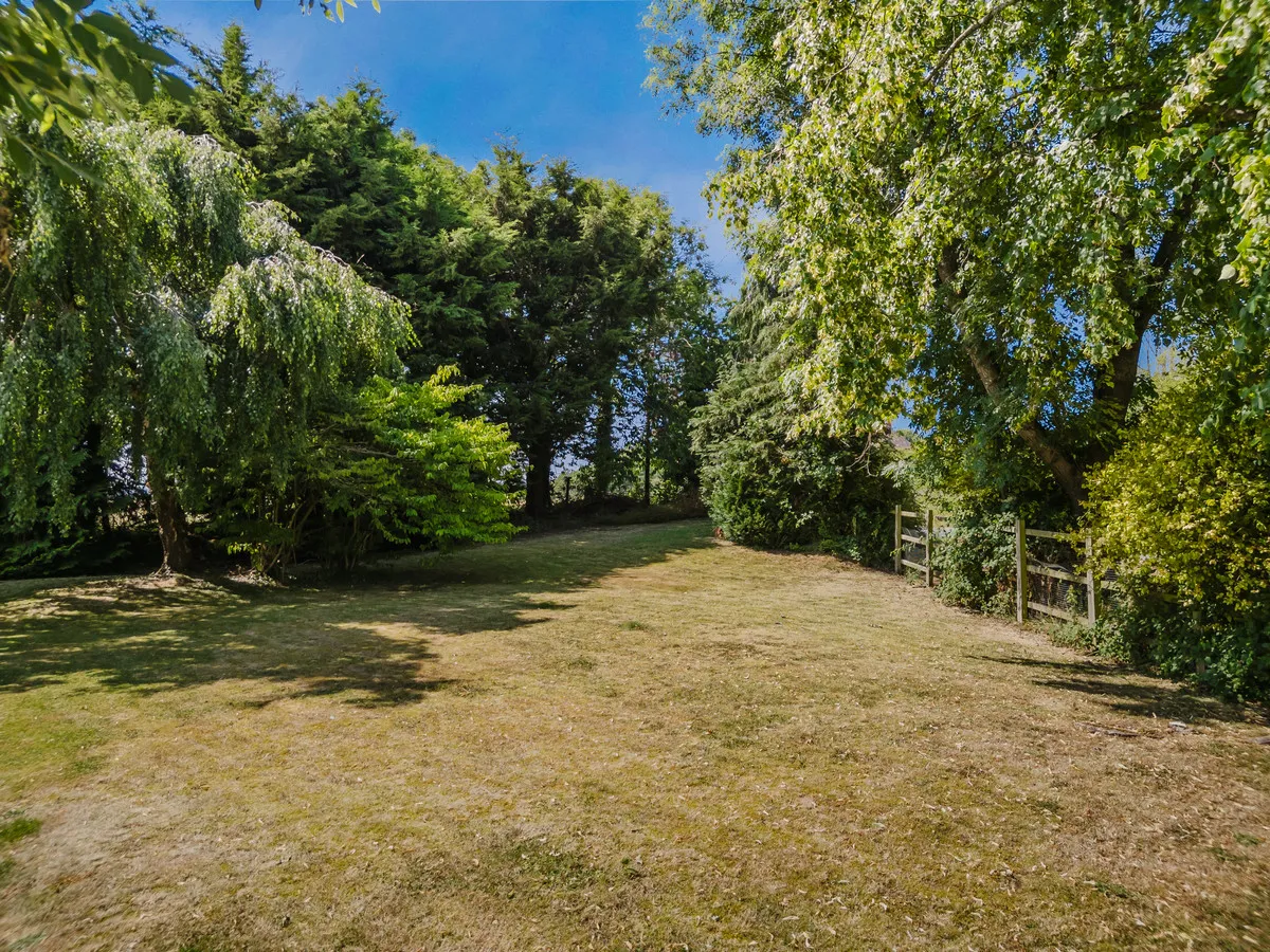 Lea End Lane, Hopwood, B48, photo 45