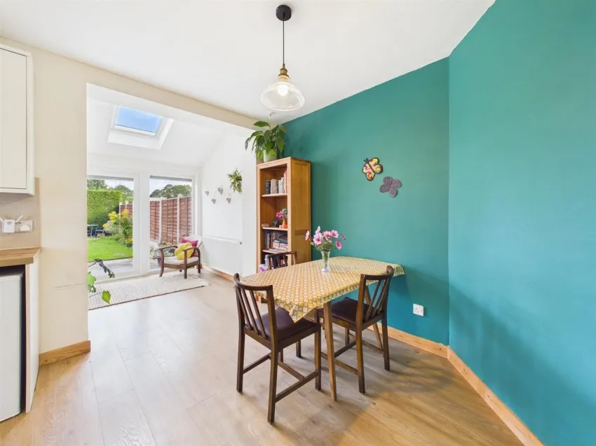 Park Avenue, Longlevens, photo 7