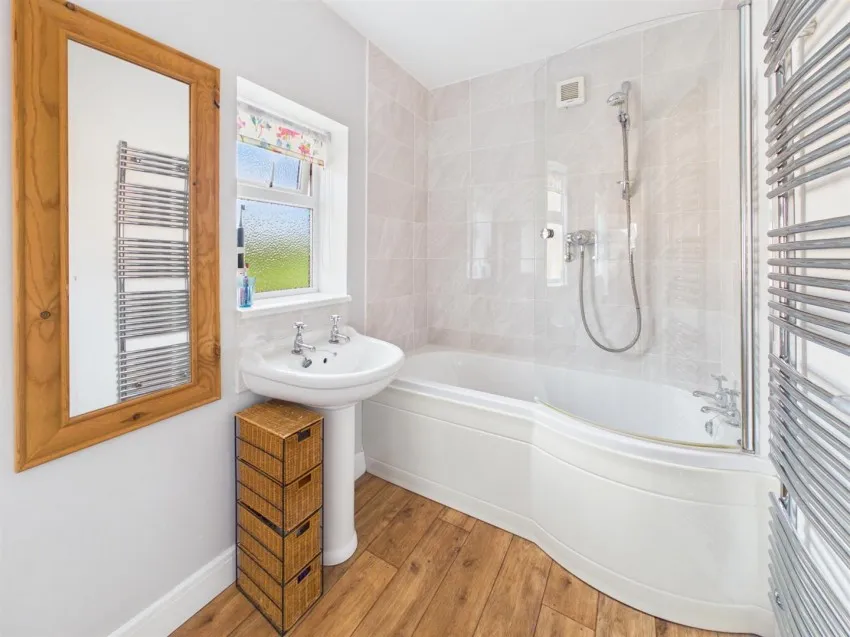 Park Avenue, Longlevens, photo 14