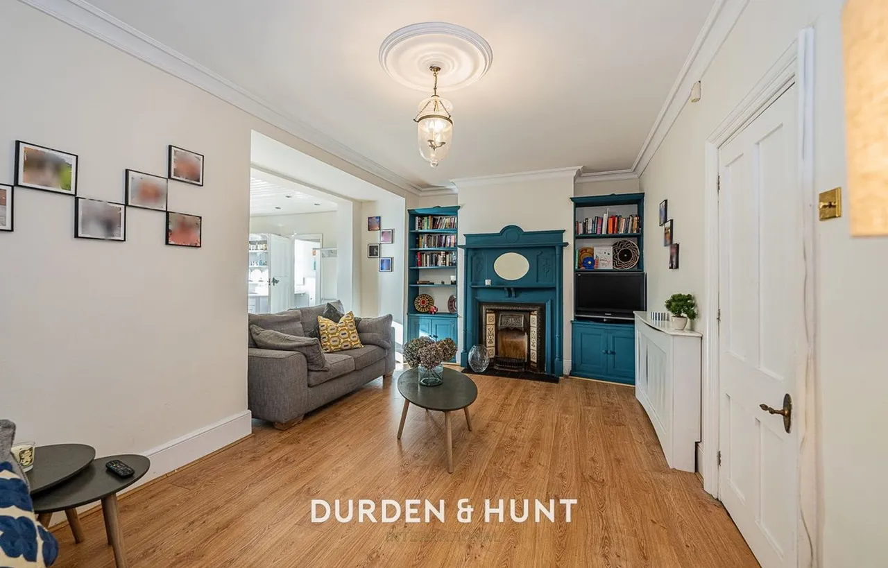 Malford Grove, South Woodford, E18, photo 5