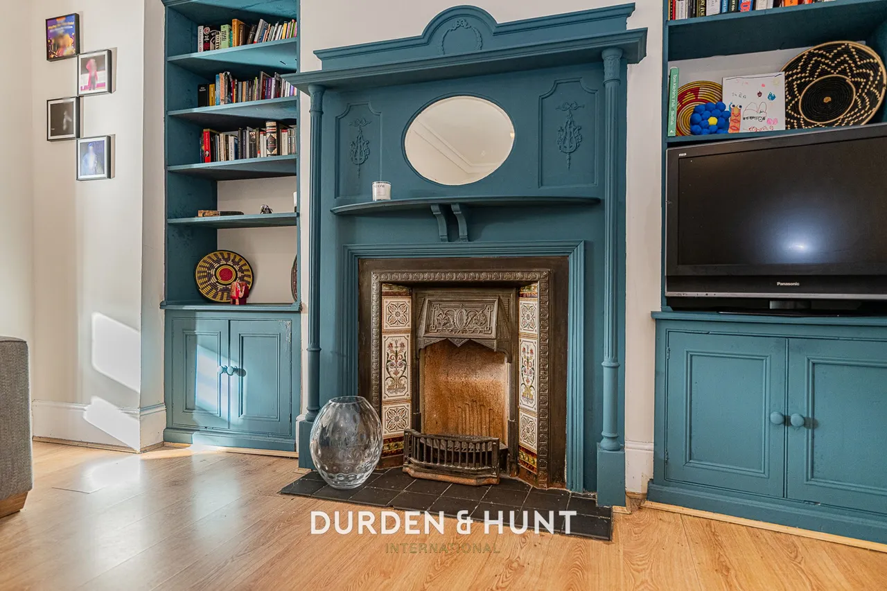 Malford Grove, South Woodford, E18, photo 6