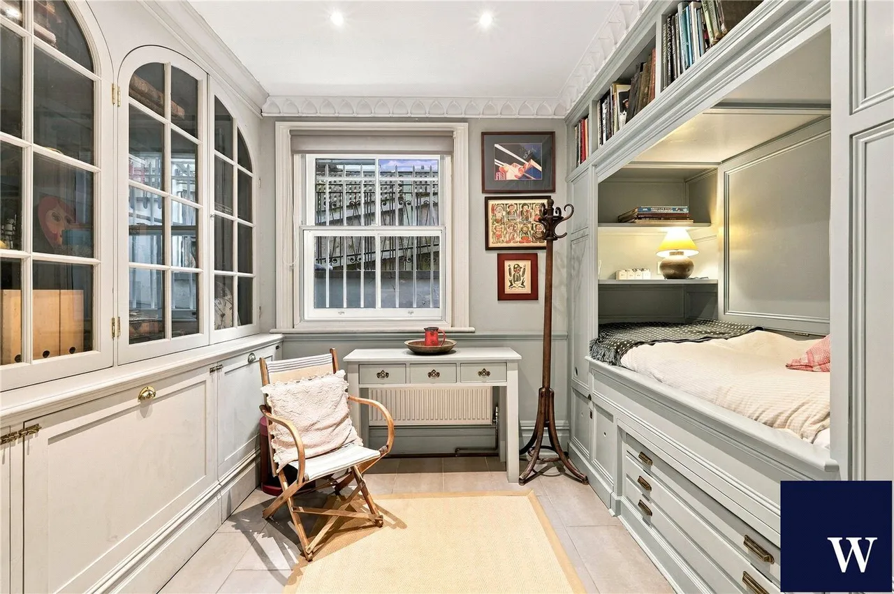 Southwood Lane, London, N6, photo 55