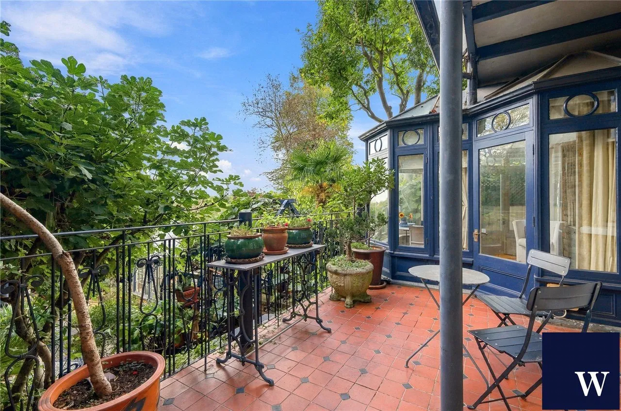 Southwood Lane, London, N6, photo 19