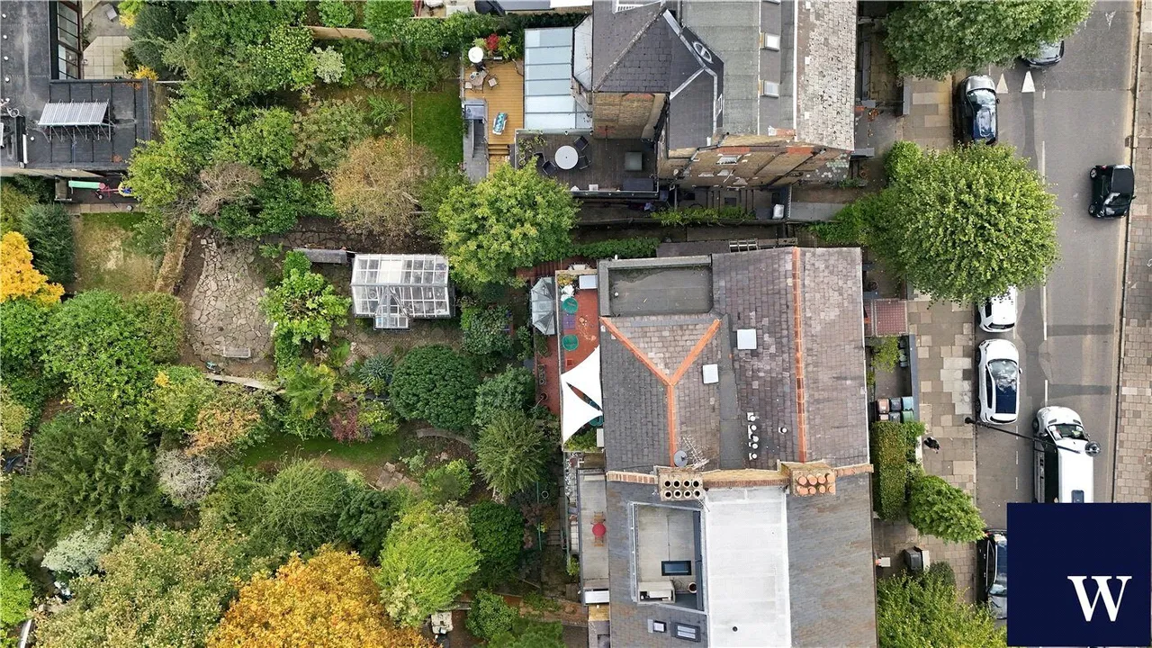 Southwood Lane, London, N6, photo 66