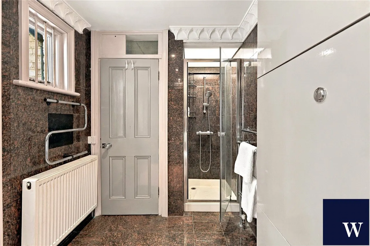 Southwood Lane, London, N6, photo 51