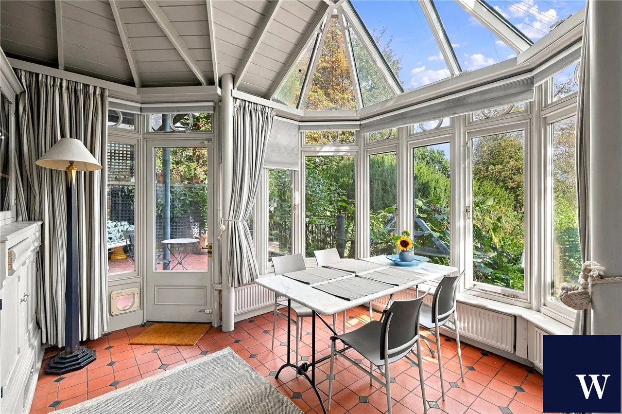 Southwood Lane, London, N6, photo 14