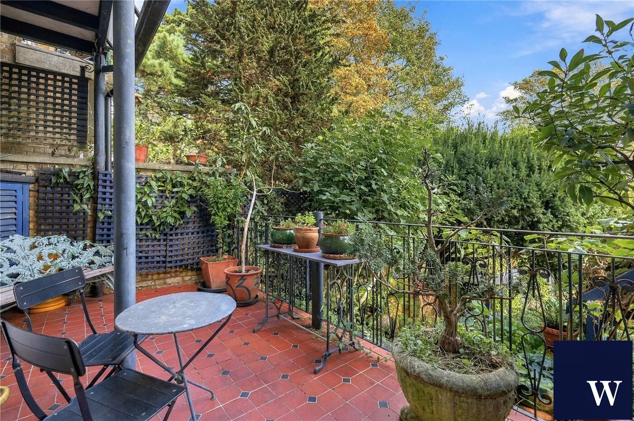 Southwood Lane, London, N6, photo 21