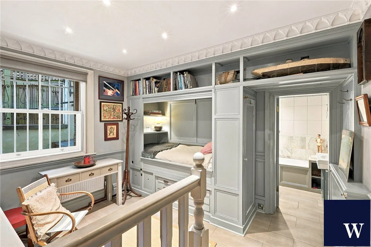 Southwood Lane, London, N6, photo 57