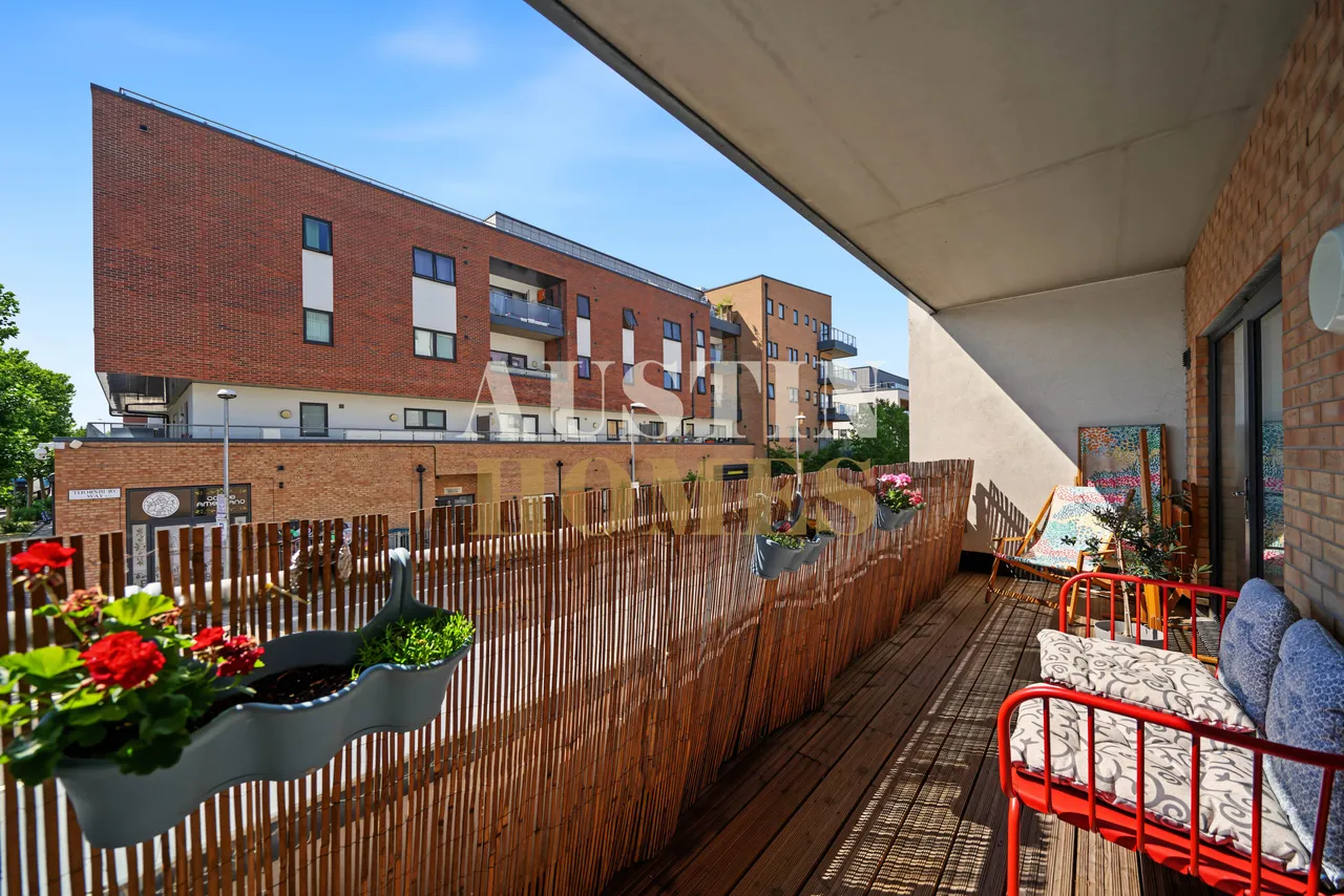 Thornbury Way, London, E17, photo 4