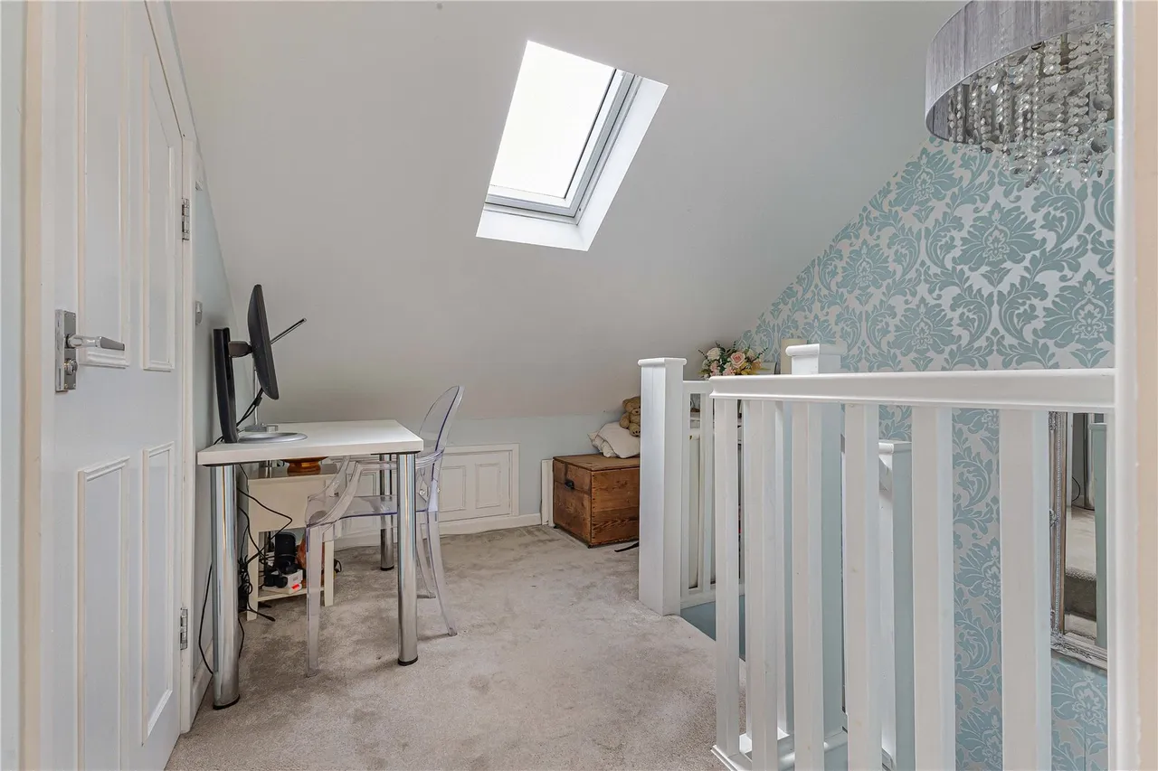 Bilberry Close, Weavering, ME14, photo 12