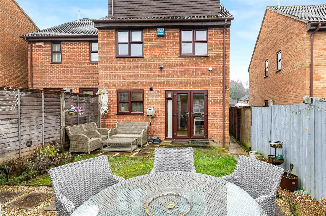 Bilberry Close, Weavering, ME14, photo 15
