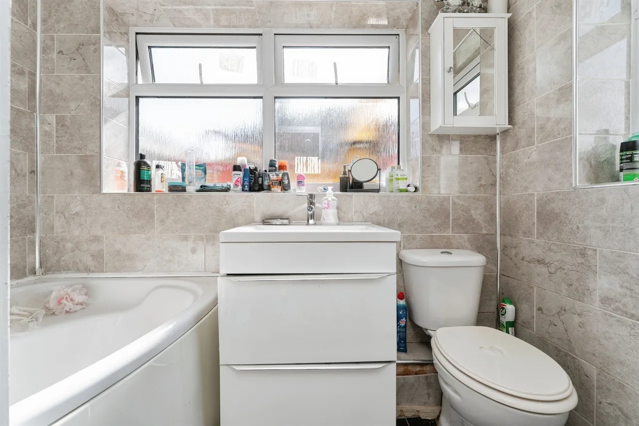 Badgeney Road, MARCH, photo 9