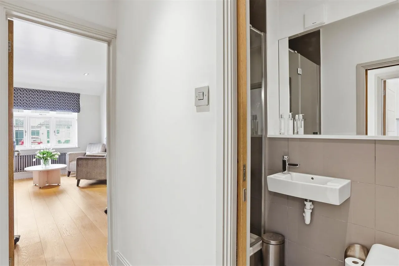 Devon Road, Sutton, South Cheam, SM2 7PD, photo 11