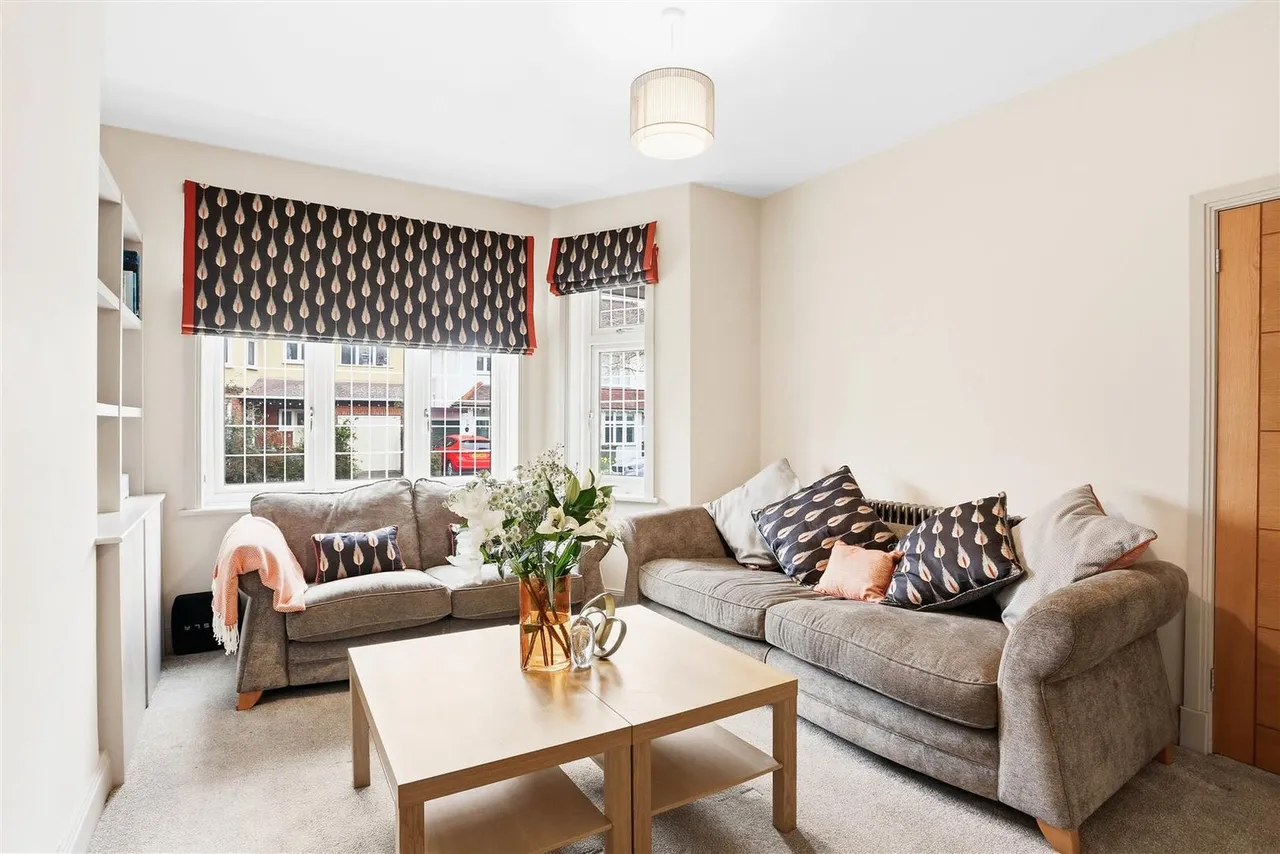 Devon Road, Sutton, South Cheam, SM2 7PD, photo 3