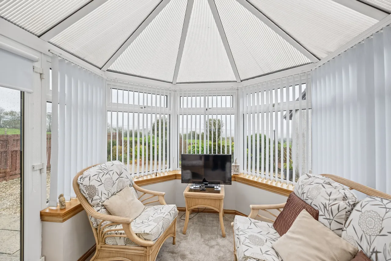 Shawgill Court, Law, ML8, photo 7