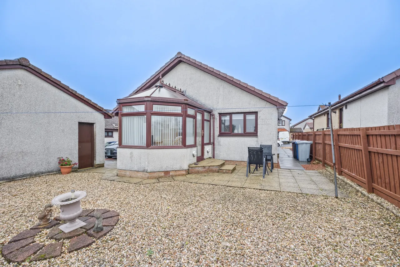 Shawgill Court, Law, ML8, photo 19