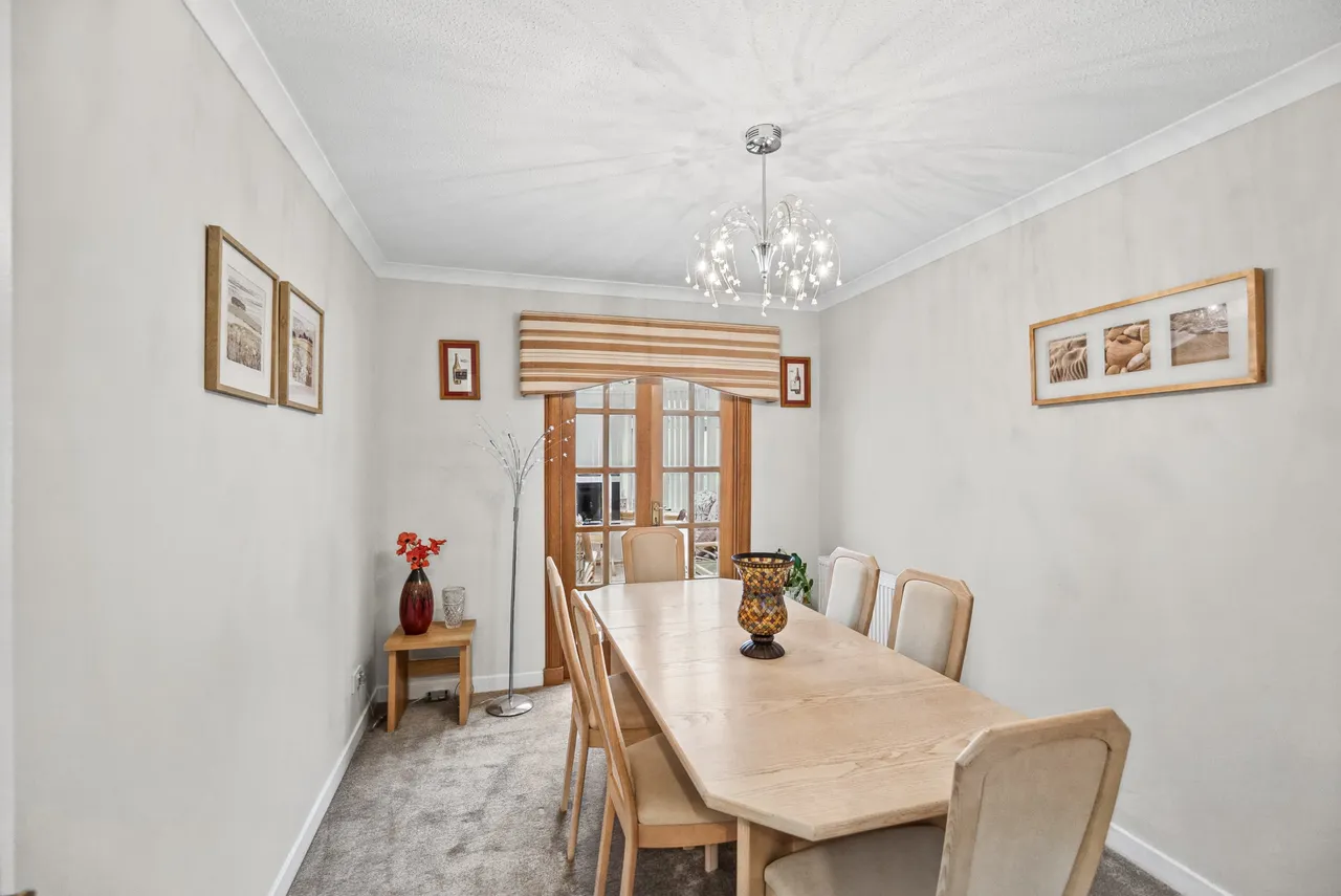 Shawgill Court, Law, ML8, photo 5