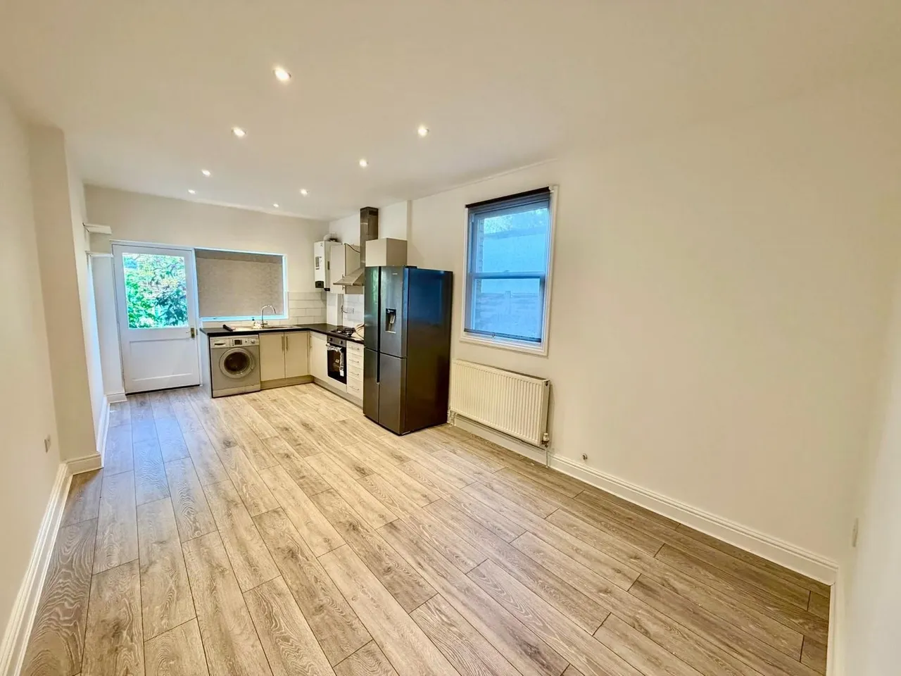 Northfield Avenue, West Ealing, W13, photo 8