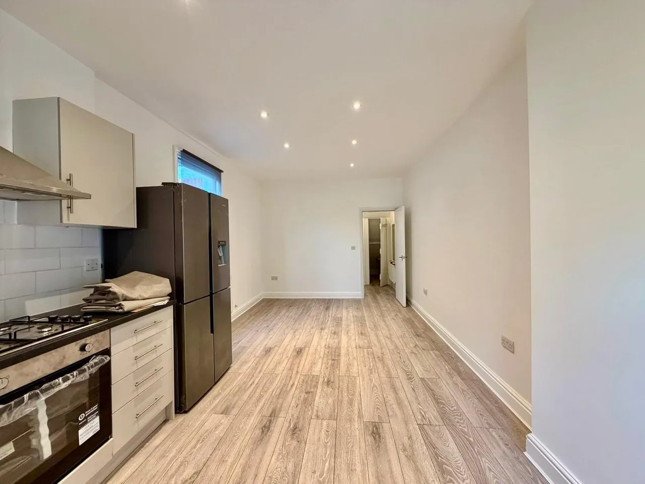 Northfield Avenue, West Ealing, W13, photo 6