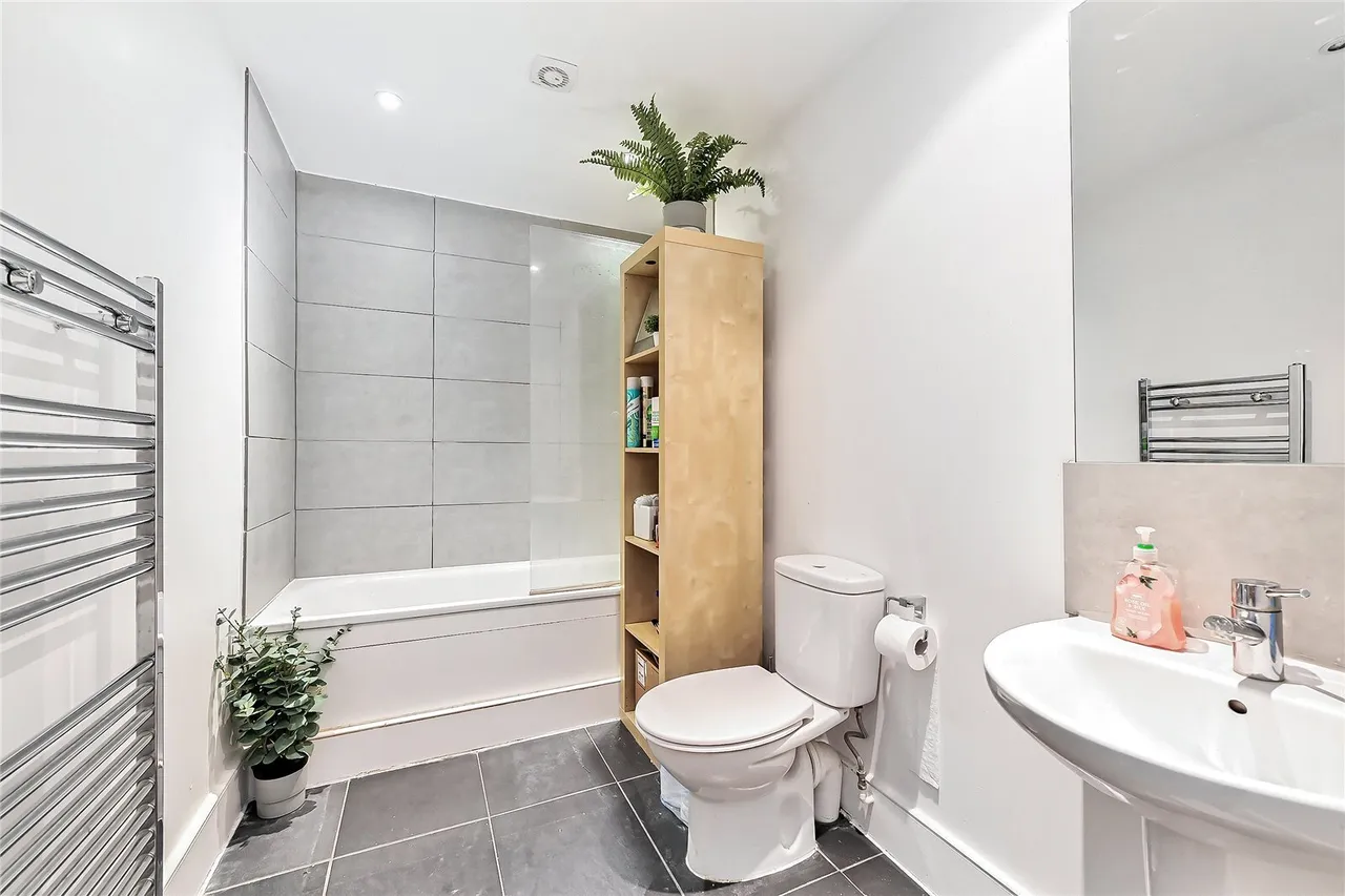 Culvert Road, London, SW11, photo 8