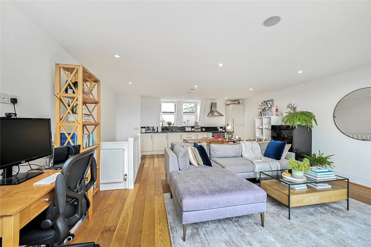 Culvert Road, London, SW11, photo 9