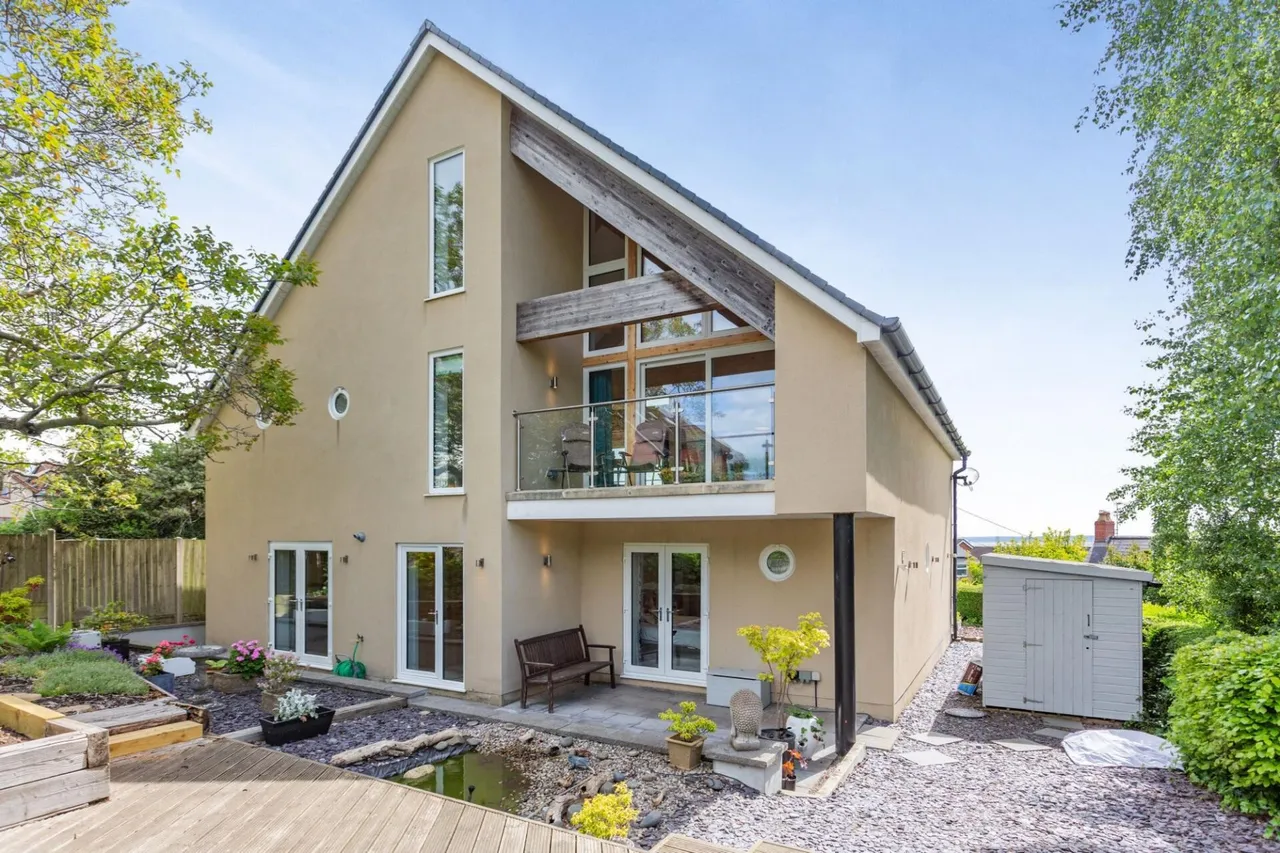 3 bed house for sale, Vinegar Hill, Undy, NP26