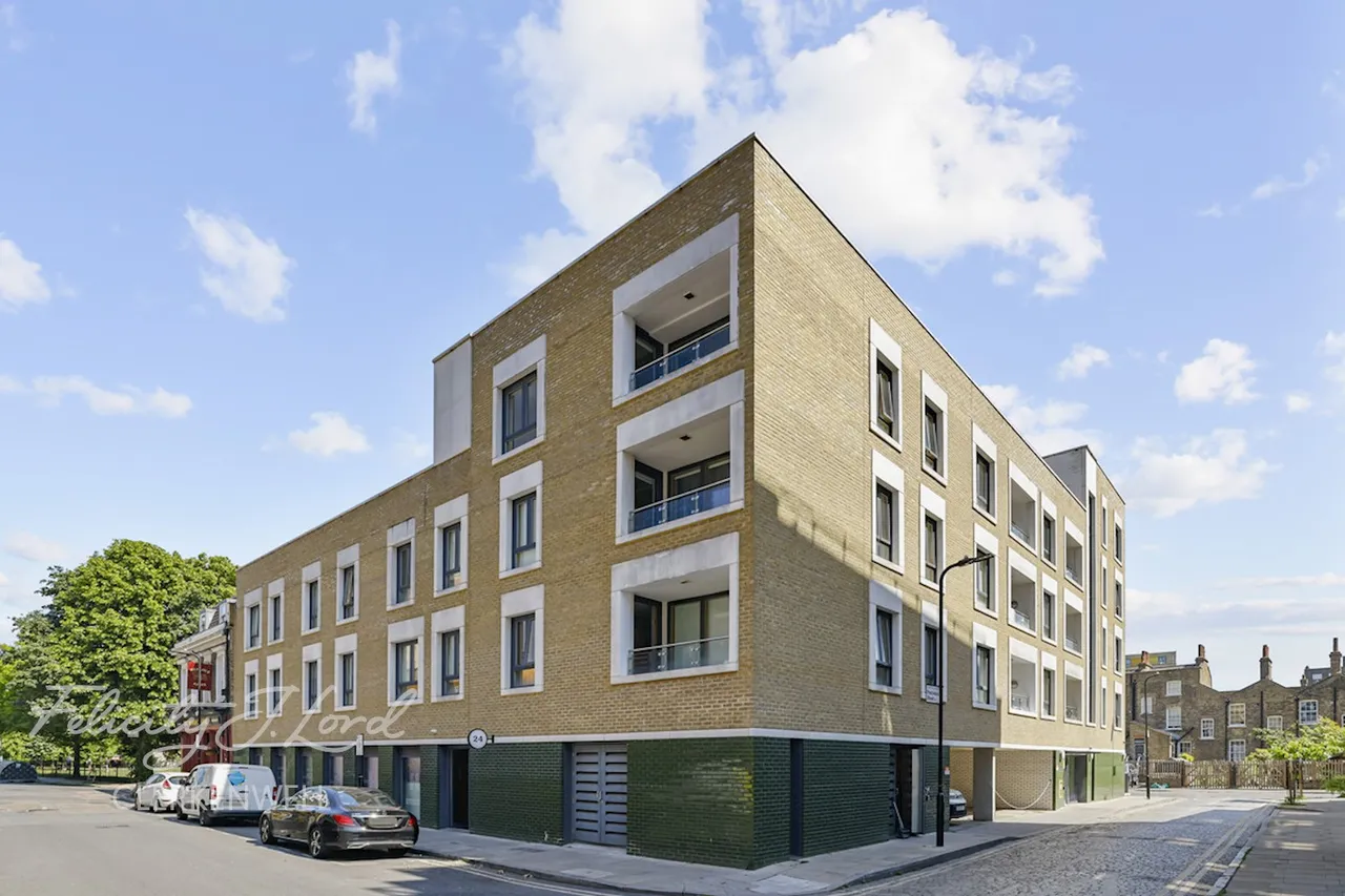 Prestwood Street, London, photo 5