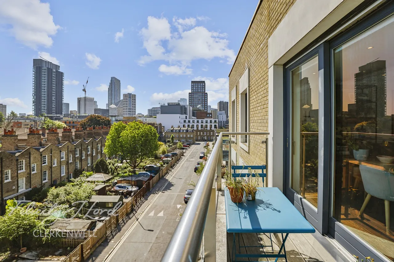 Prestwood Street, London, photo 15