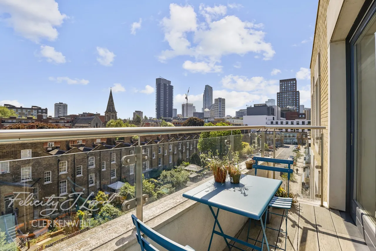 Prestwood Street, London, photo 13