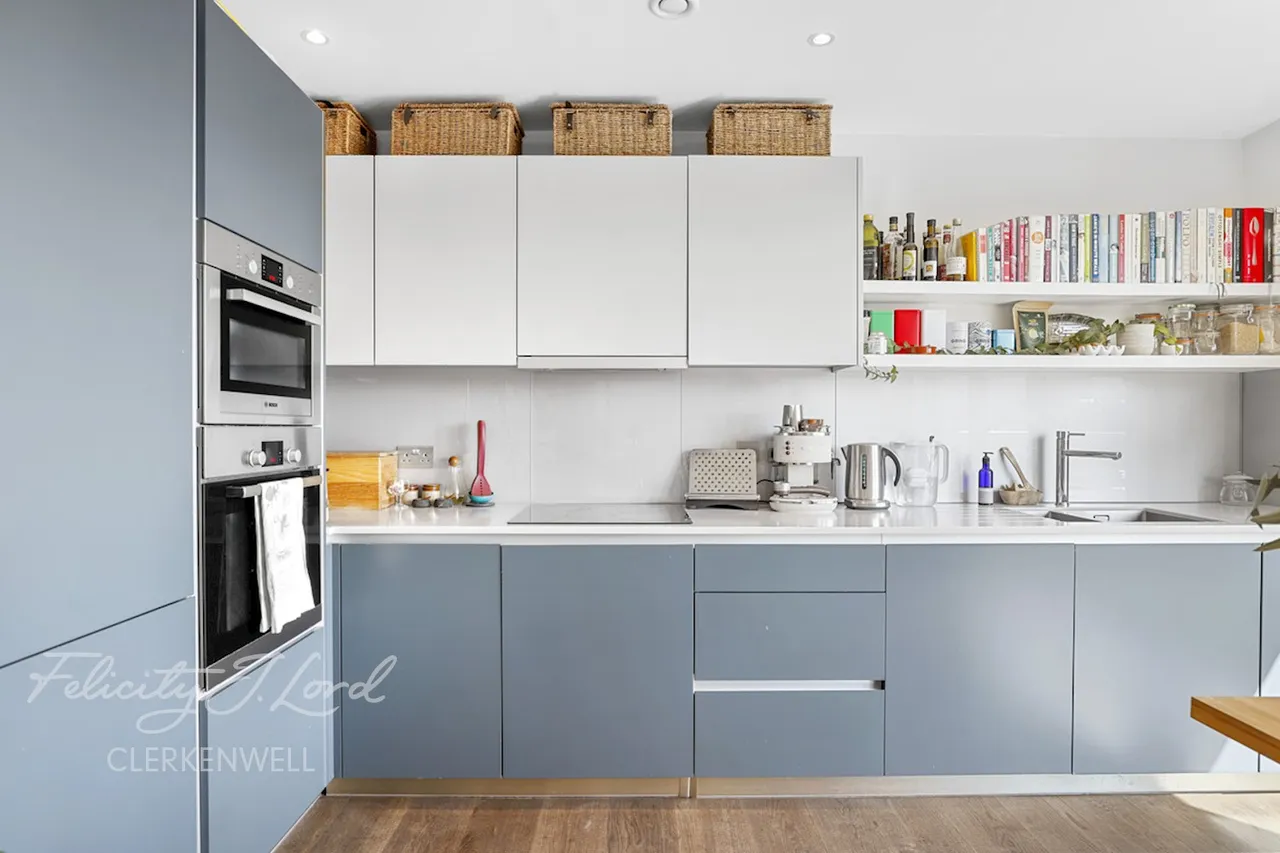 Prestwood Street, London, photo 25