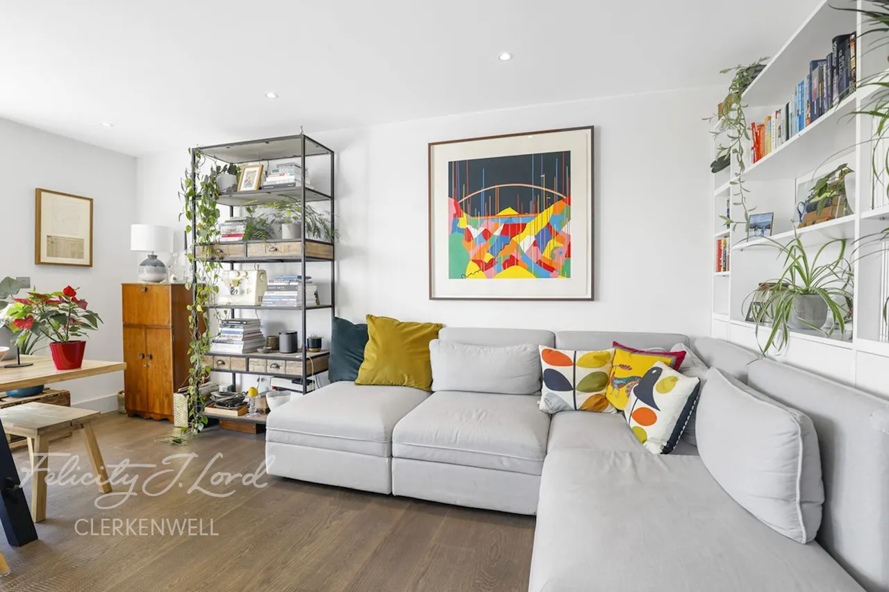 Prestwood Street, London, photo 20