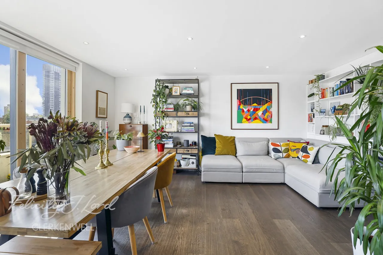 Prestwood Street, London, photo 12