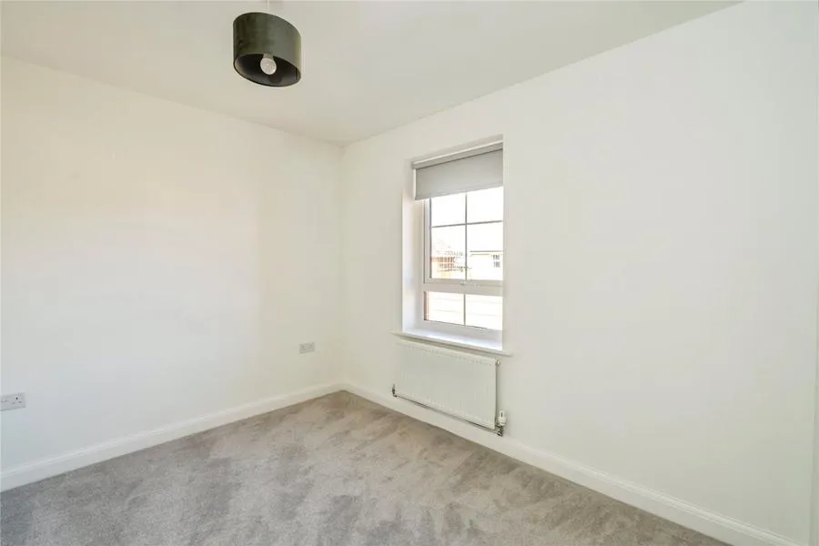 Tern Crescent, Bosham, PO18, photo 13