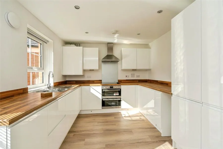 Tern Crescent, Bosham, PO18, photo 7