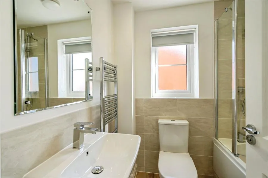 Tern Crescent, Bosham, PO18, photo 8