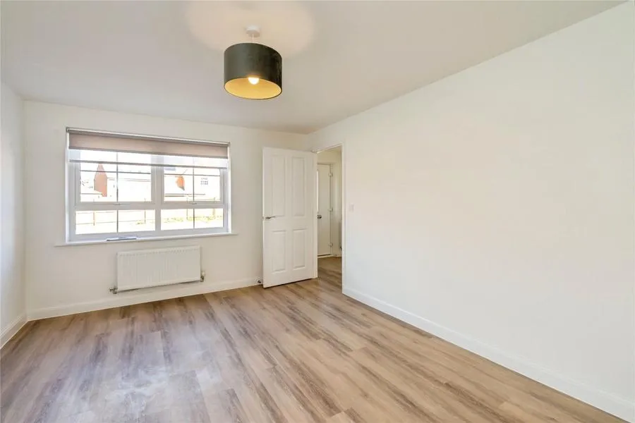 Tern Crescent, Bosham, PO18, photo 4