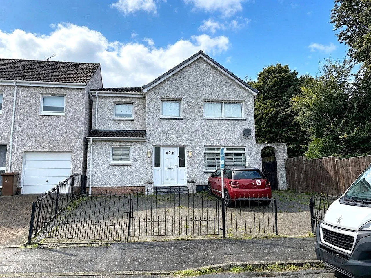 Cambuskenneth Gardens, Mount Vernon, G32, photo 27