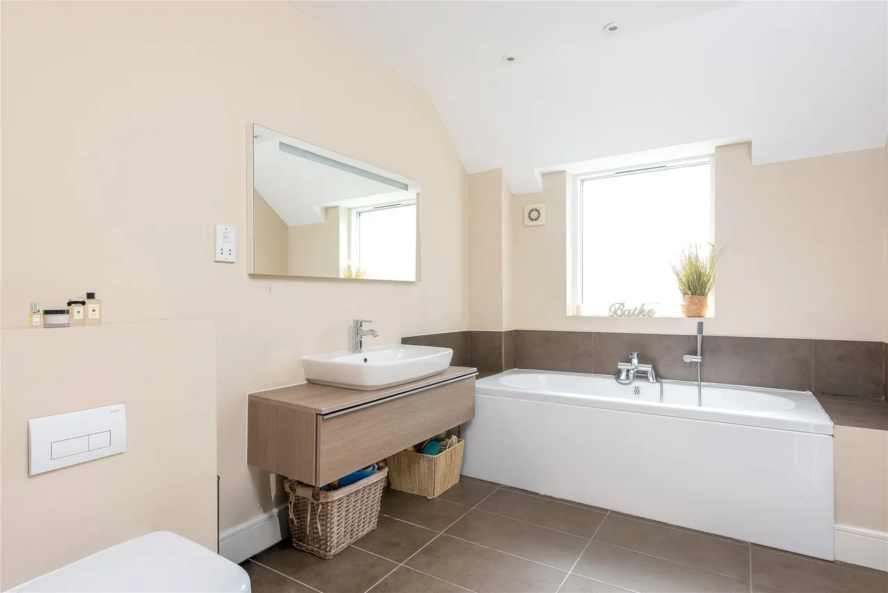Hardwater Road, Great Doddington, NN29, photo 24