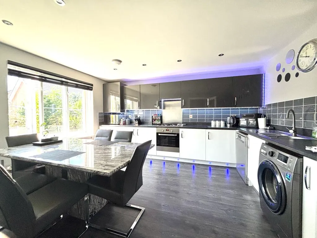 Hall End Road, Great Barr, B42, photo 5