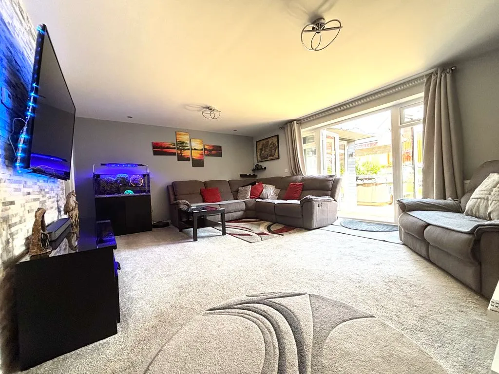 Hall End Road, Great Barr, B42, photo 11