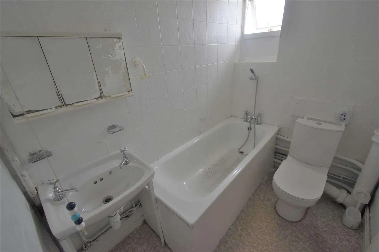 Princes Avenue, Dartford, DA2, photo 6