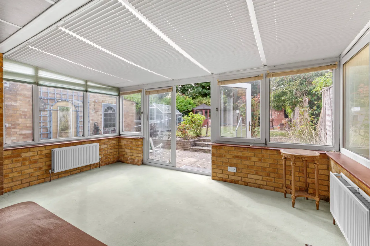 Thornton Crescent, Wendover, HP22, photo 5
