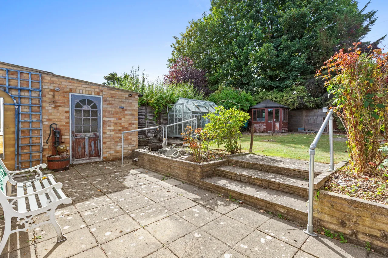 Thornton Crescent, Wendover, HP22, photo 11
